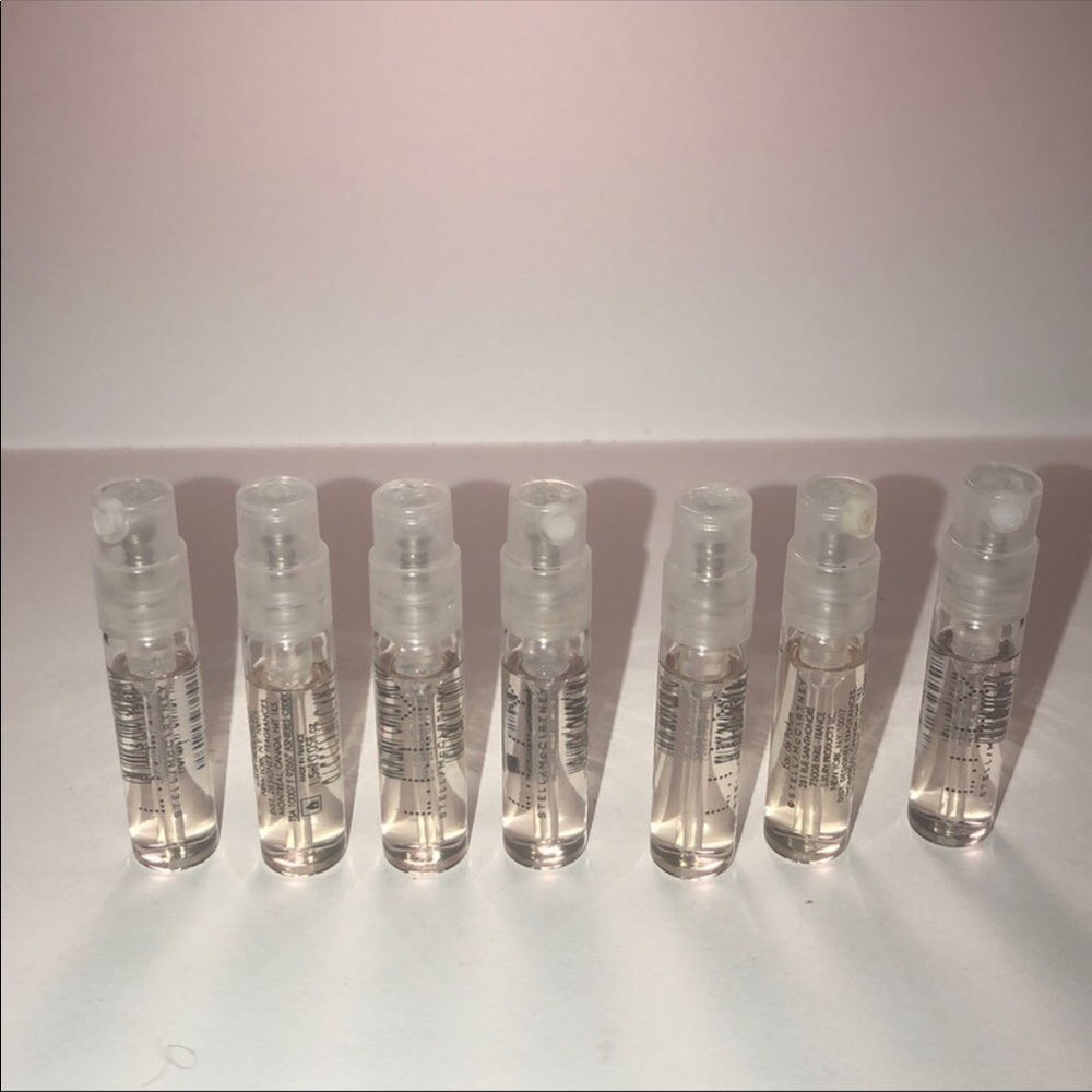 (7) Stella McCartney “Lily” Travel Sprays
